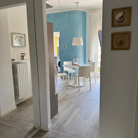 Апартаменты Casa La Marina By Portofinovacanze