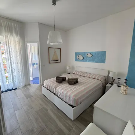 Casa La Marina By Portofinovacanze