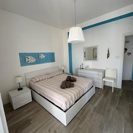 Апартаменты Casa La Marina By Portofinovacanze *