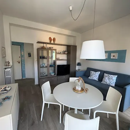 Апартаменты Casa La Marina By Portofinovacanze *
