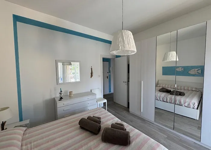 Casa La Marina By Portofinovacanze Lejlighed Rapallo